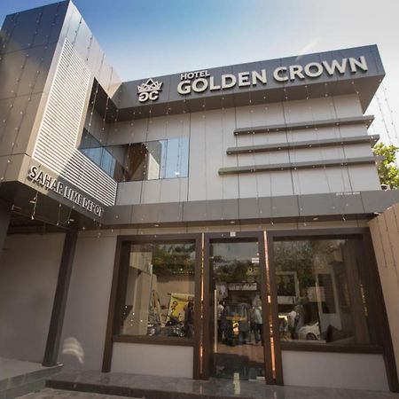 Hotel Golden Crown Мумбай Екстериор снимка